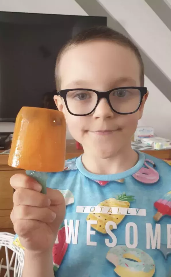 Dundela Infants' School and Nursery Unit making ice lollies