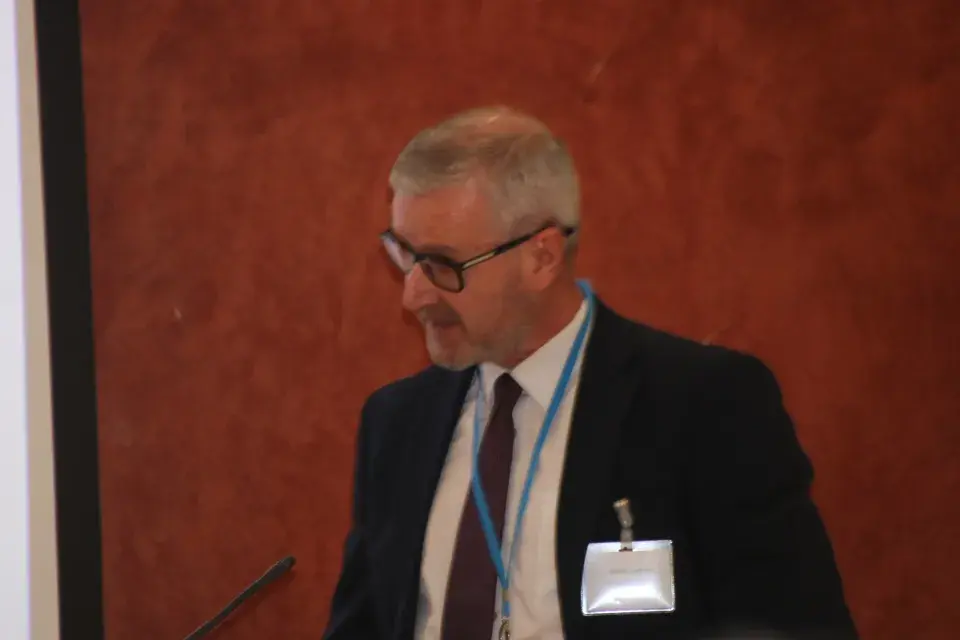 David Corbett, Gilnahirk Primary School